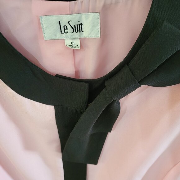 Le Suit Women's 18 Pink & Black Blazer Bow Accent - Picture 4 of 10